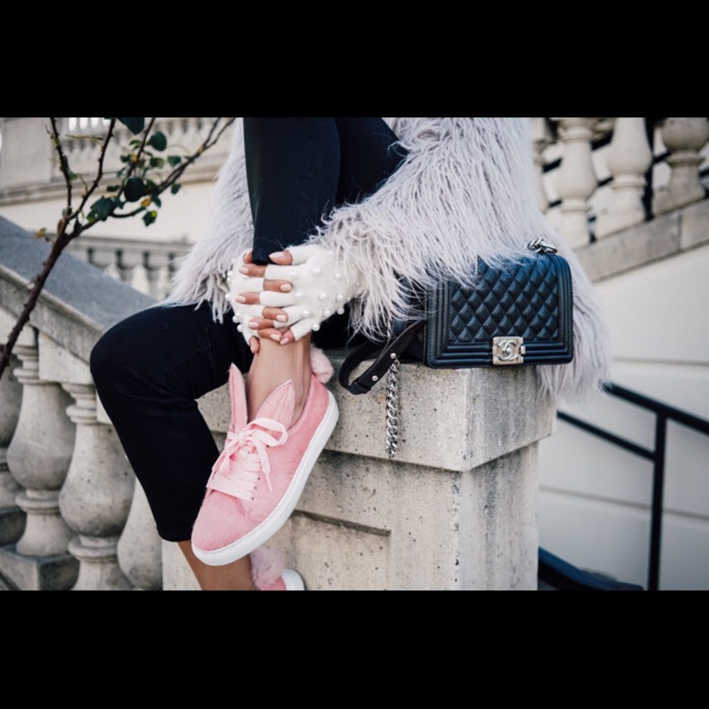 Platform sneakers