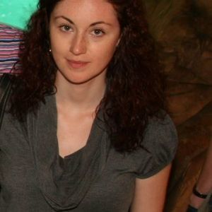 Meet your Posher, Lina