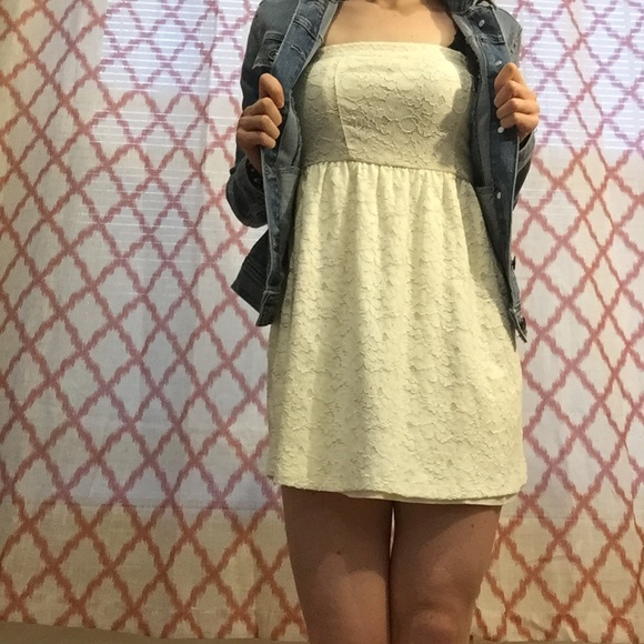 Dresses & Skirts - Floral lace babydoll dress