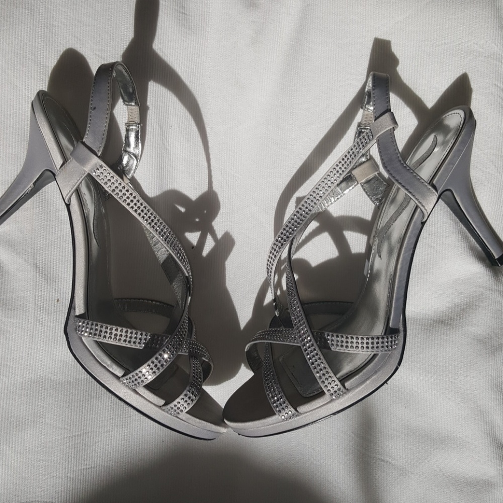 Silver dress heels