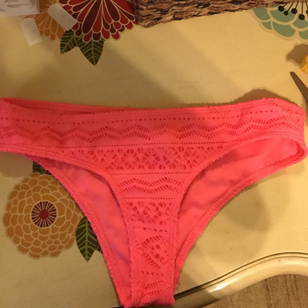 Hollister Co. crochet swim bottoms