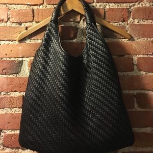 Banana Republic Woven synthetic leather Bag