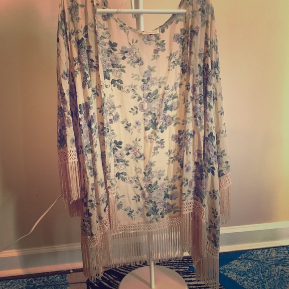 ModCloth Other - ModCloth Peach Fringy Kimono/ Coverup