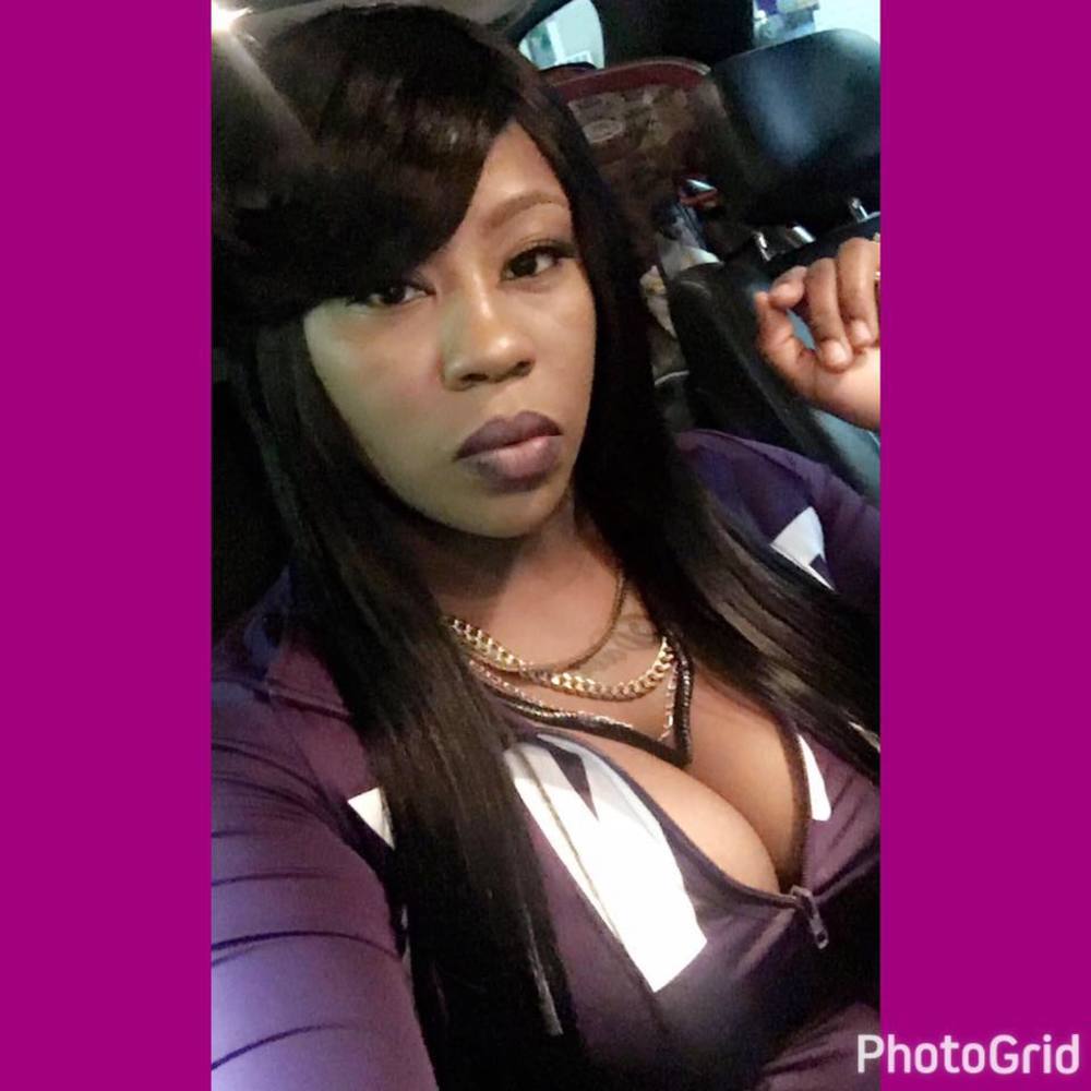 Meet your Posher, Traci