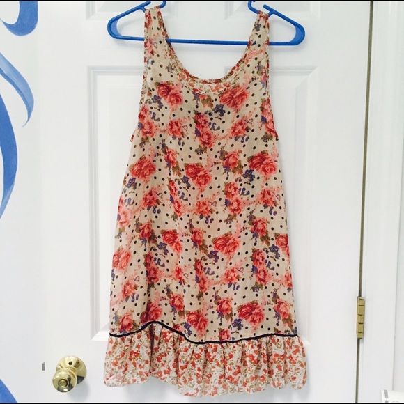 Floral Pattern Tank Top - Picture 4 of 4