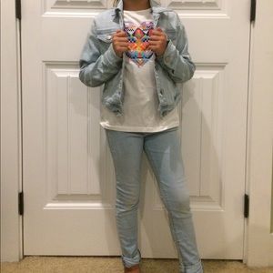 Tee shirt and denim jacket