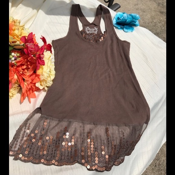 Licorice Tops - Embellished tank top brown tan Sequin tank top, small, light brown bronze sequin