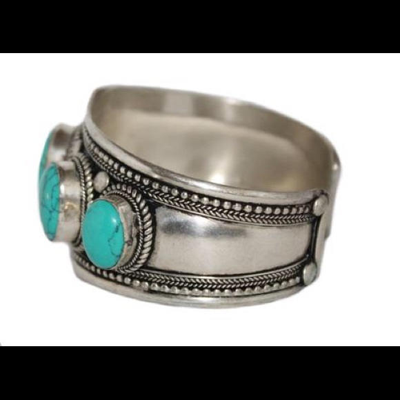 Turquoise Bracelet Turquoise Cuff Bracelet - Picture 2 of 3