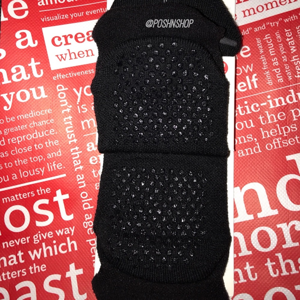 Lululemon Socks - Picture 5 of 6