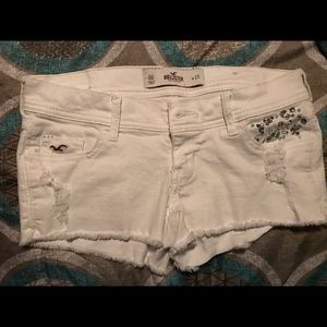 White hollister shorts