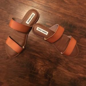 Warm brown Steve Madden sandals