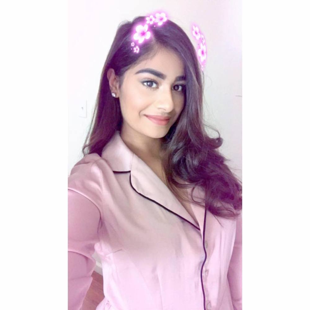 Meet your Posher, Simran