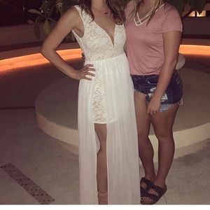White Lulus low-cut dress