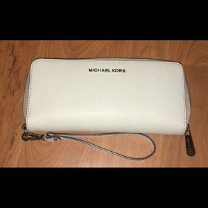 Michael Kors Saffiano Leather Continental Wallet