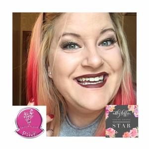 Meet your Posher, Ashley