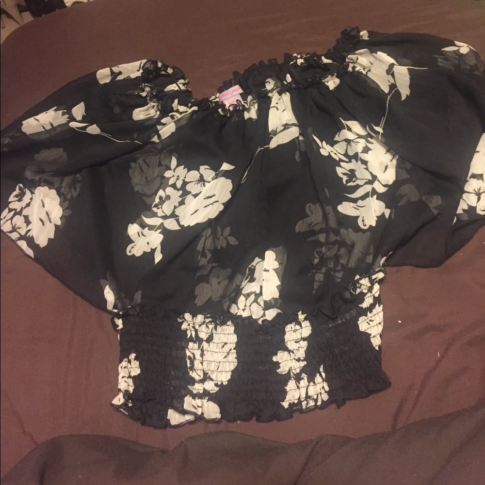 Sheer top