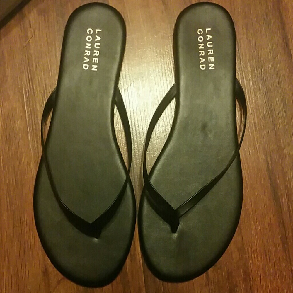 Women flip flops
