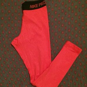 Nike pro dri fit pants! 🔥
