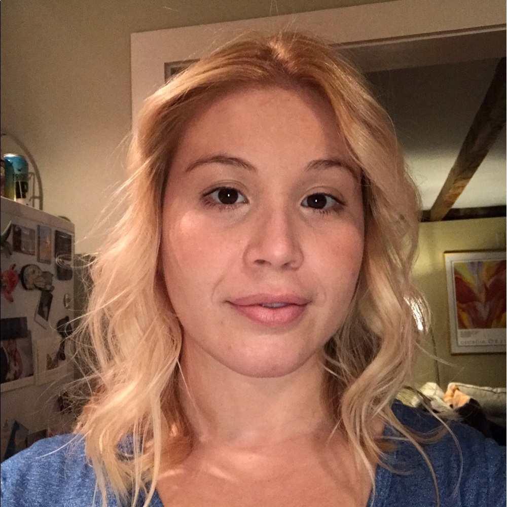 Meet your Posher, Meredith