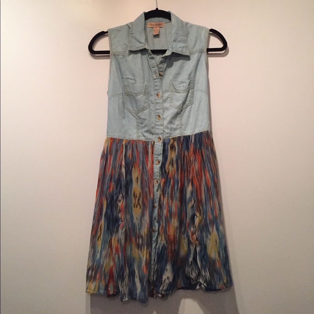 Fun and Flirty Denim Top Patterned Dress NWOT