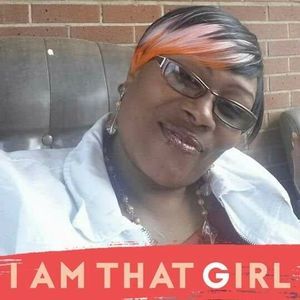 Meet your Posher, Myra