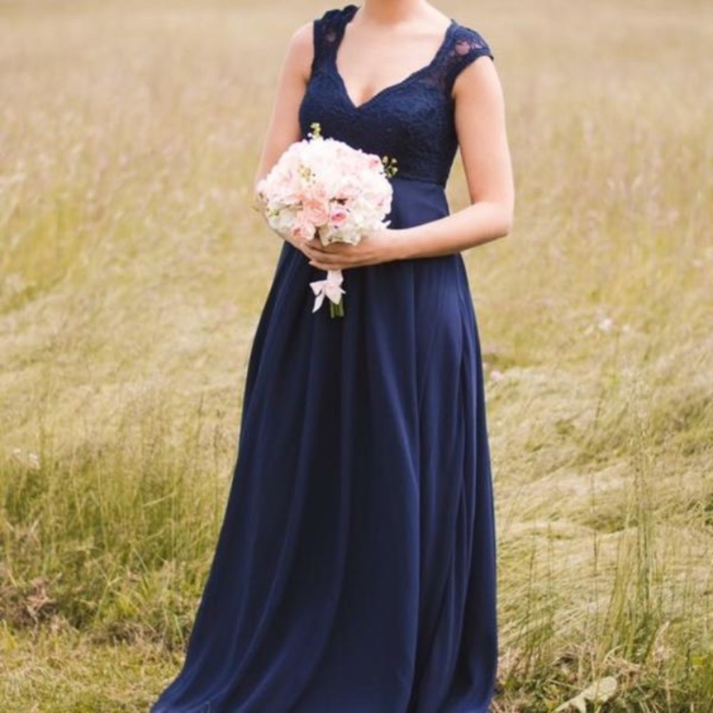 ⭐️ Offers Welcome⭐️ Mori Lee #693 Navy Bridesmaid