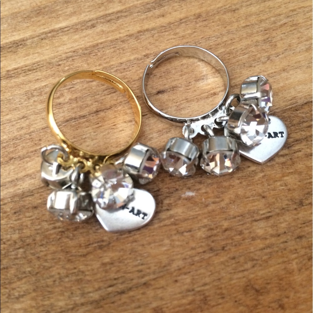 Adjustable charm ring made in Italy