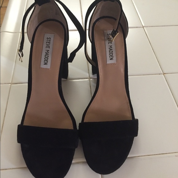 Steve Madden Shoes - Steve Madden Carsson Sandal