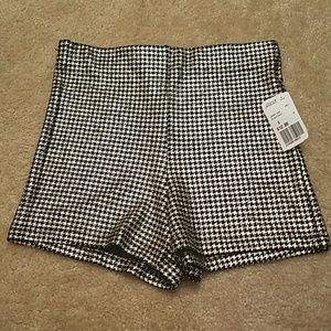 Houndstooth shorts