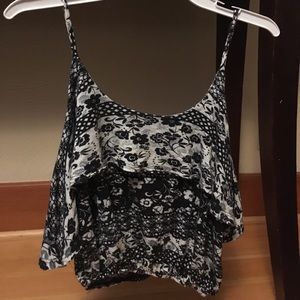 Brandy Melville/ LA hearts off the shoulder top