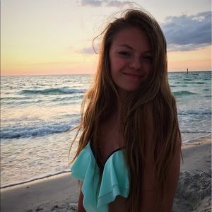 Meet your Posher, Sydney