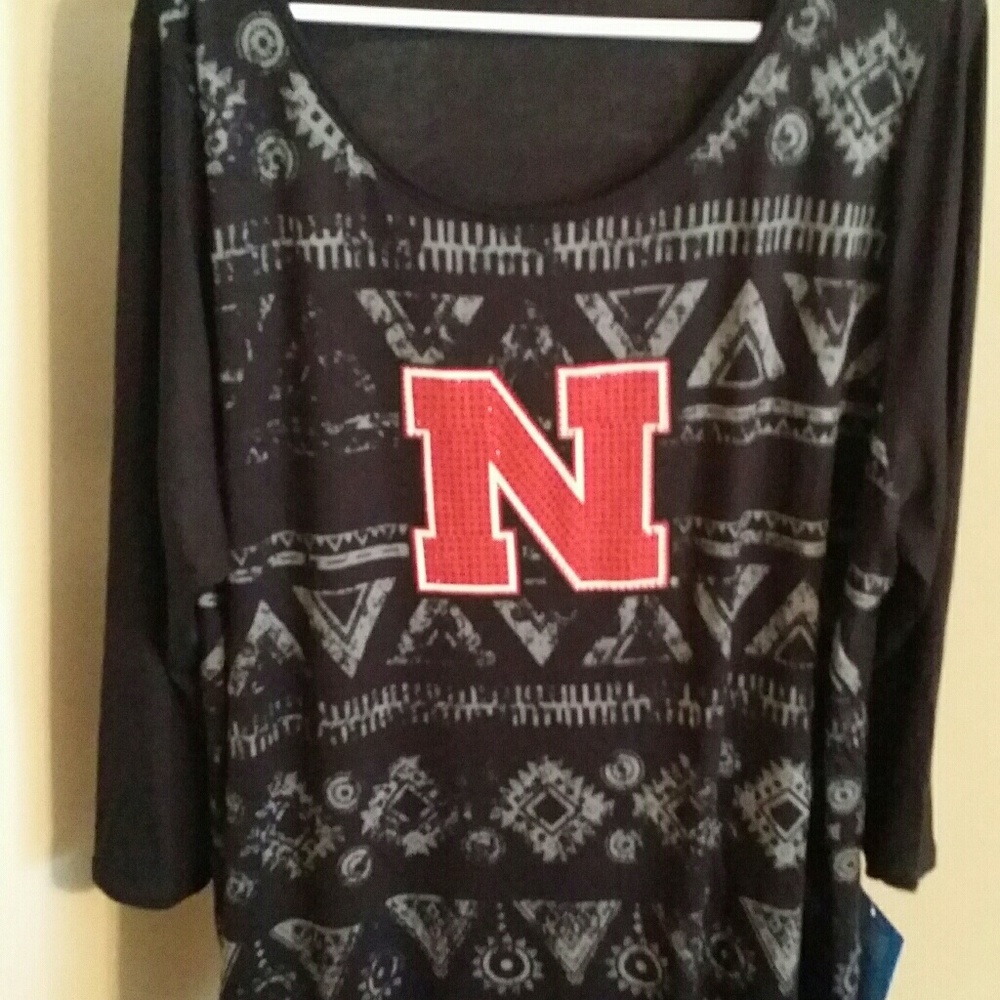 Womens Husker Shirts
