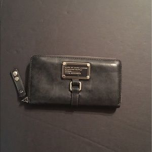 Wallet-Marc Jacobs