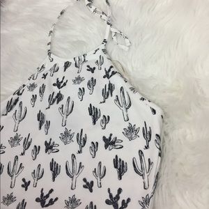 Cacti halter crop top🌵