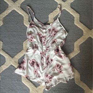 Brandy Melville Romper