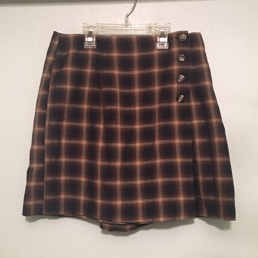 plaid skort