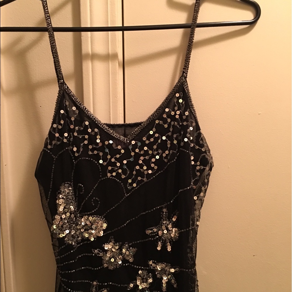Black tank💕