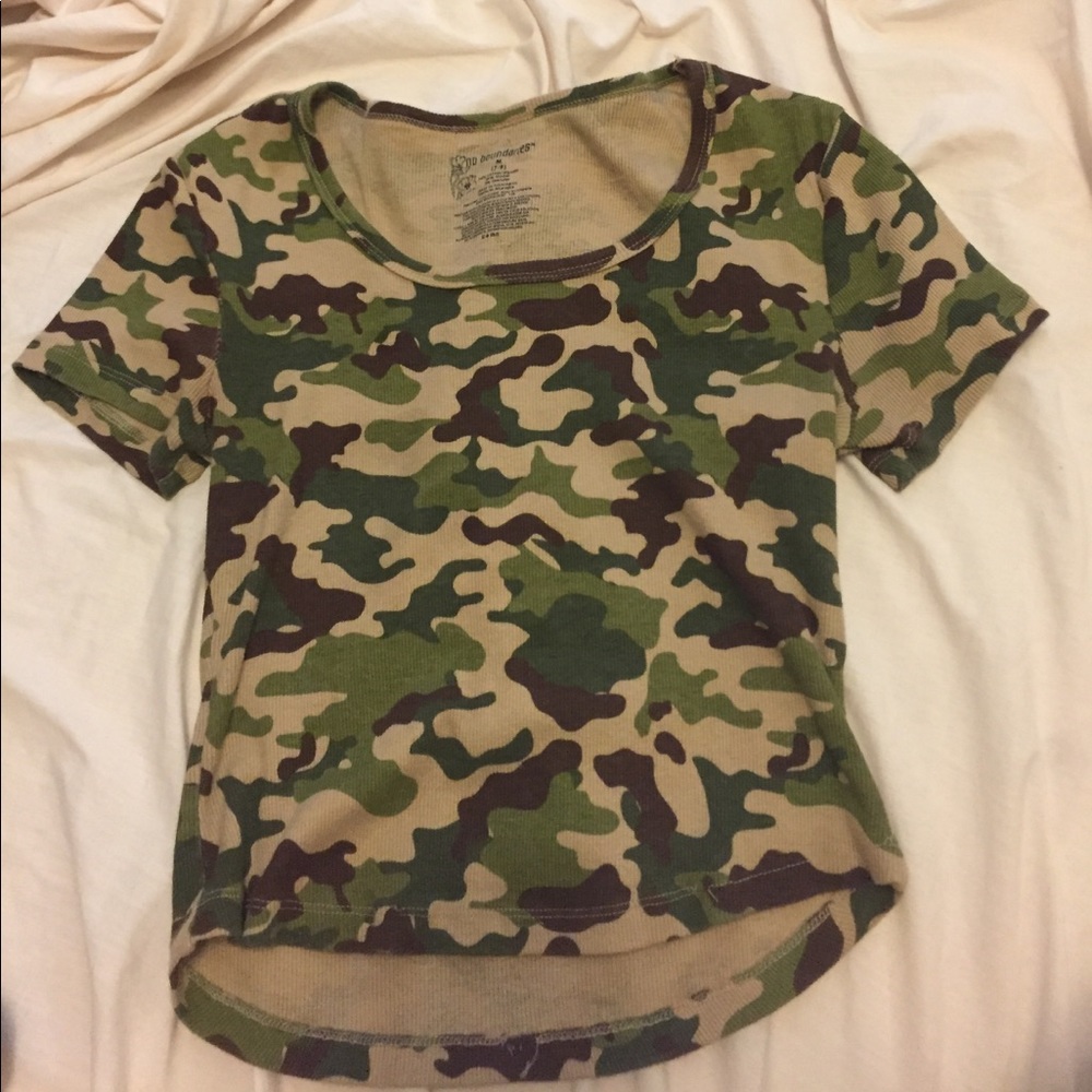 Camo crop top