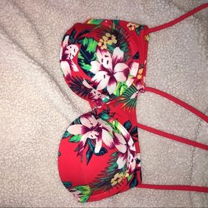 Hollister push up bikini ❣️🔥🌺