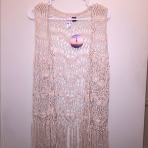 hand knit vest with fringe