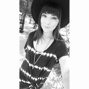 Meet your Posher, Nina