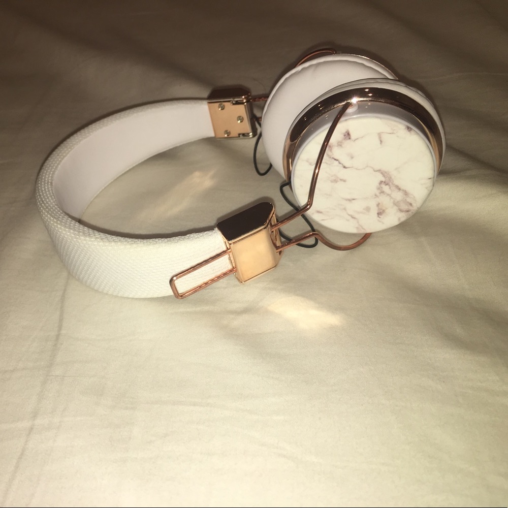 Headphones