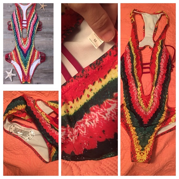 One piece SwimSuit - Picture 1 of 1