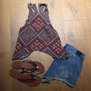 Pacsun Kendal & Kylie High Neck Tank ✨