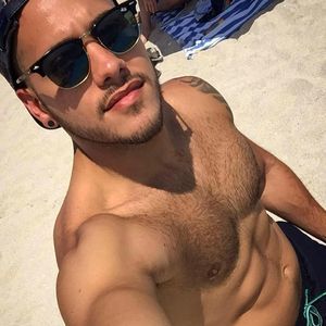 Meet your Posher, Pedro