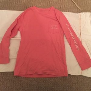 Vineyard Vines boys size6 long sleeve tshirt.