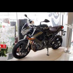 Meet your Posher, Glenn