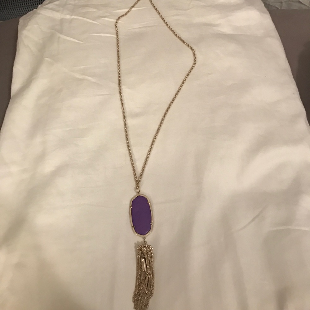 Kendra Scott pendant necklace