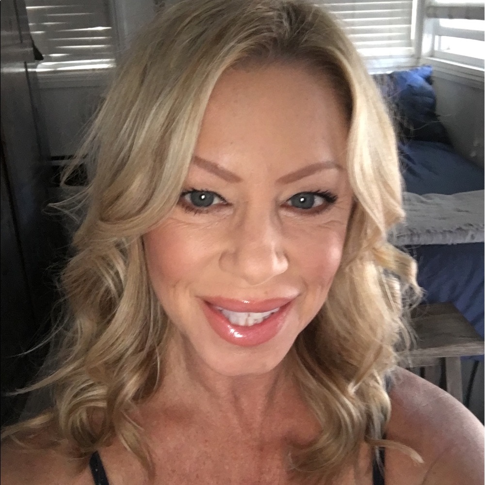 Meet your Posher, Kalli