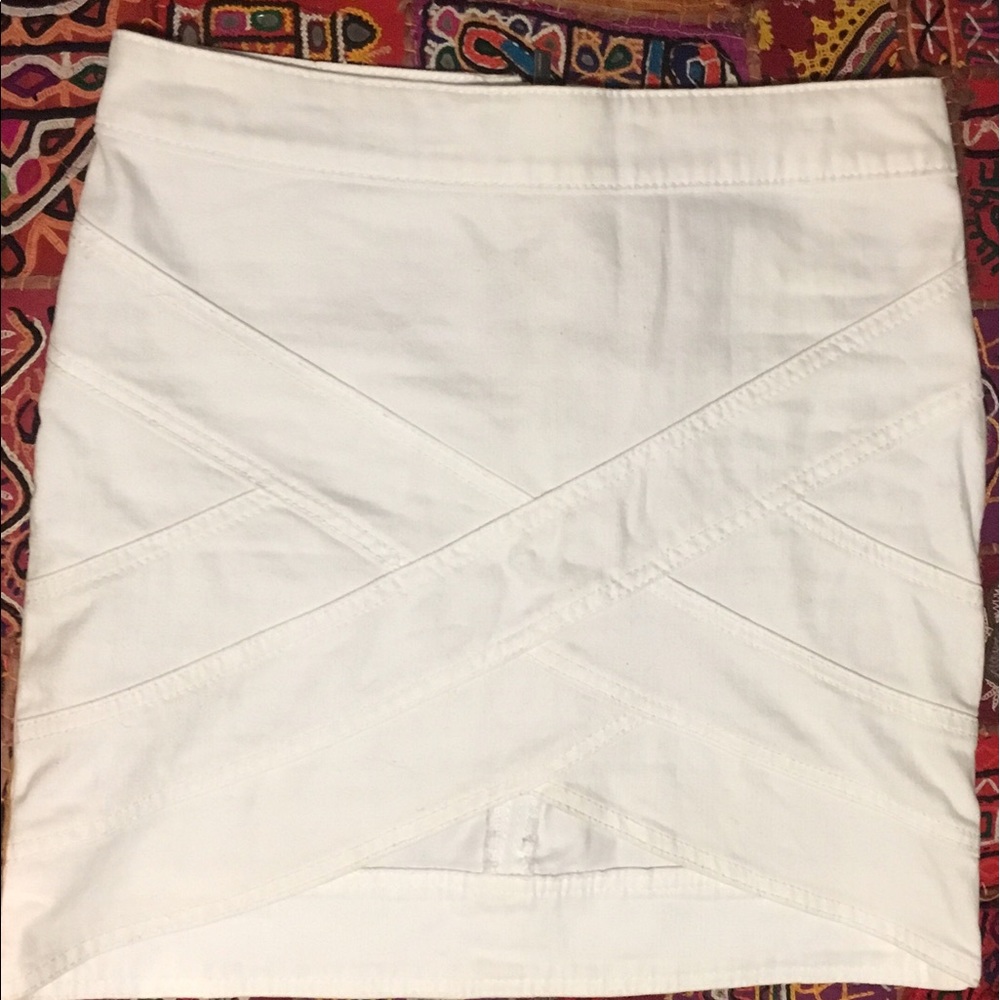 BCBG white denim skirt